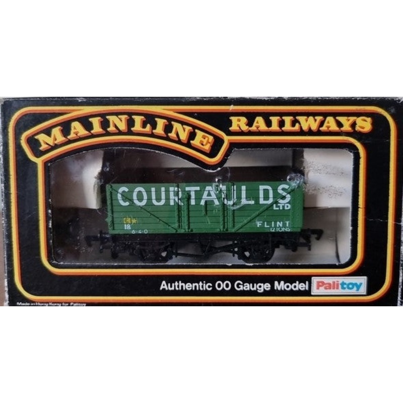 Mainline Railways 7 Plank Wagon - Courtaulds 37-151