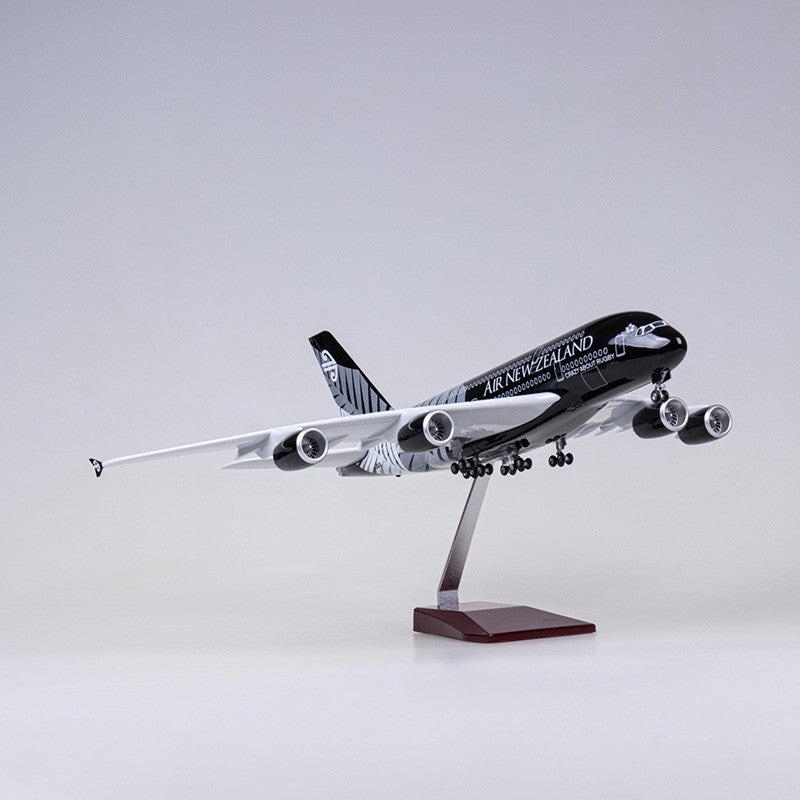 XL Air New Zealand Airbus A380