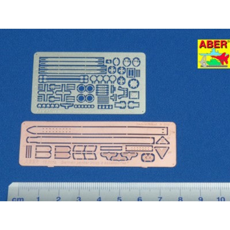 ABER 16011 1/16 German Panzer Troop's Accessories