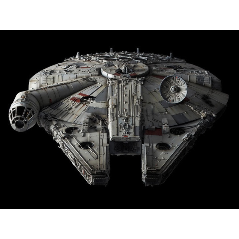Bandai Millennium Falcon Star Wars PERFECT GRADE