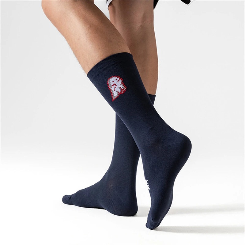 ROCKBROS Breathable Sweat-wicking Cycling Socks High Elastic Soft Comfy Knee-high Socks Outdoor Jogging Sports Socks Black