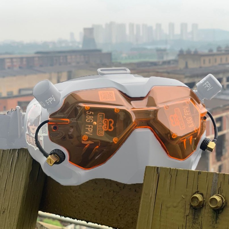 QWinOut LHCXRC HD-02 5.8GHz 8.4dBi Patch Visor with 2 Stubby LHCP Antenna Combo Set for Digital HD FPV Goggles RP-SMA Gary Glasses Case