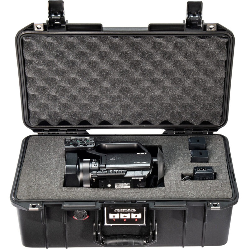 Pelican Case 1506Air Black w Foam