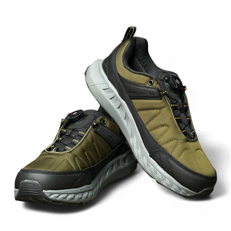 Sen.dini Autumn Sneakers in Olive, Size 46