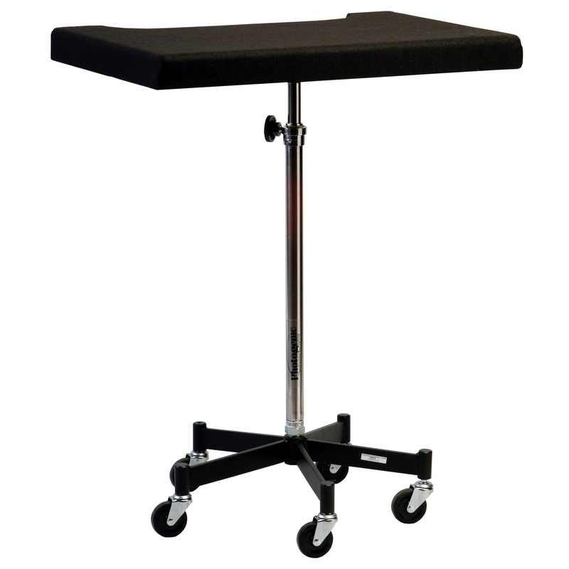 Photogenic Tony Posing Table with Casters