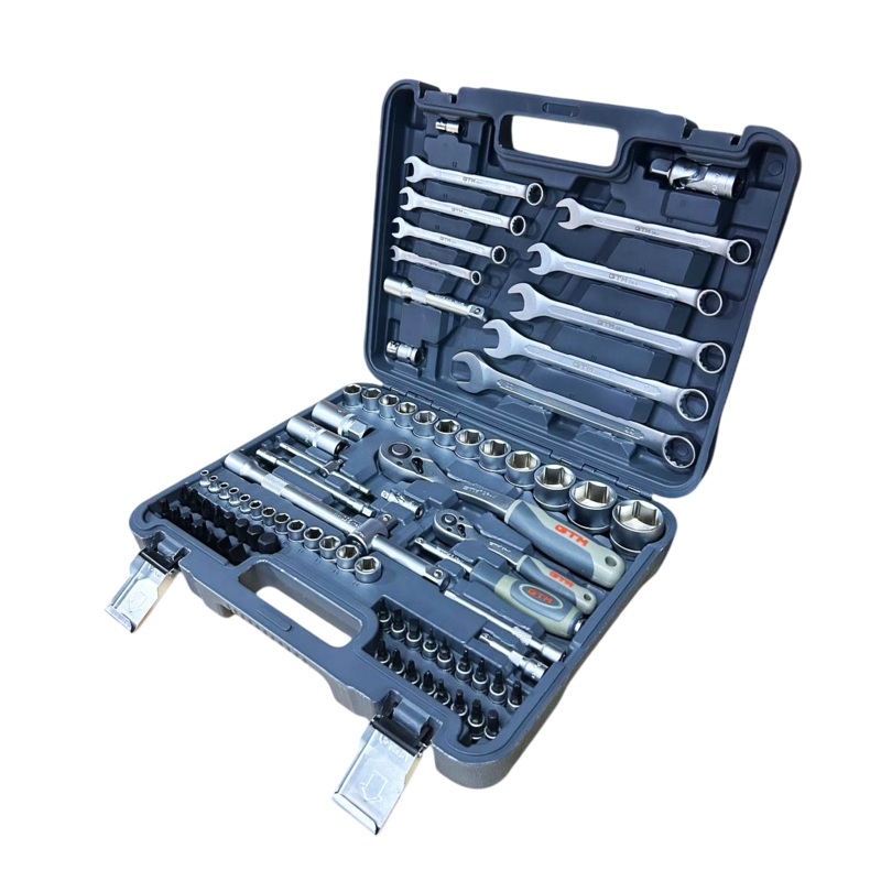 82-Piece Tool Set with Plastic Case, 1/2" and 1/4" Drive, 4-32mm