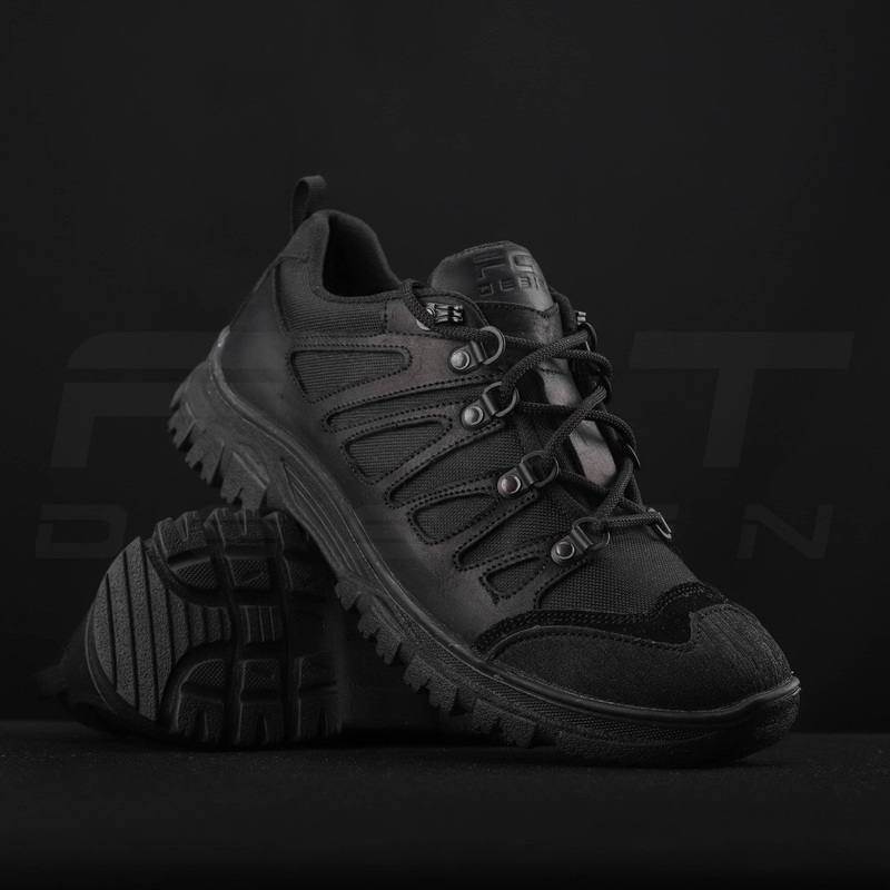 Women's Black Viking Rugged Sneakers for All Seasons