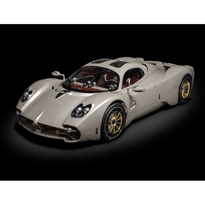 Pocher HK120 1/8 Kit: Pagani Utopia