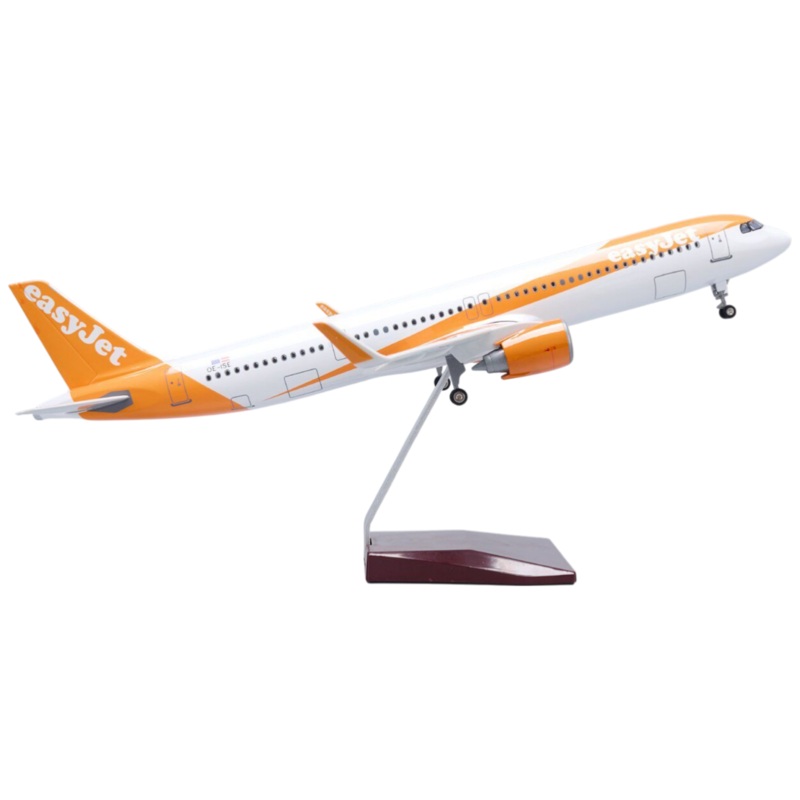 XL easyJet Airbus A321 NEO